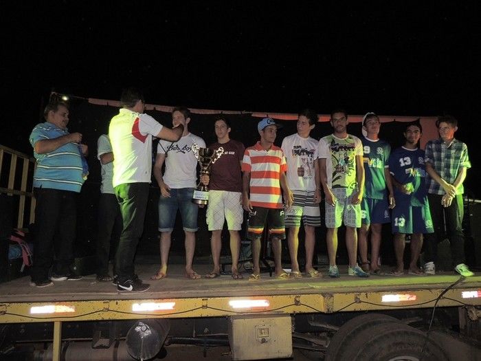 Prefeitura realiza torneio de salão para oficializar inauguração de ginásio poliesportivo na Zona Rural - Imagem 15