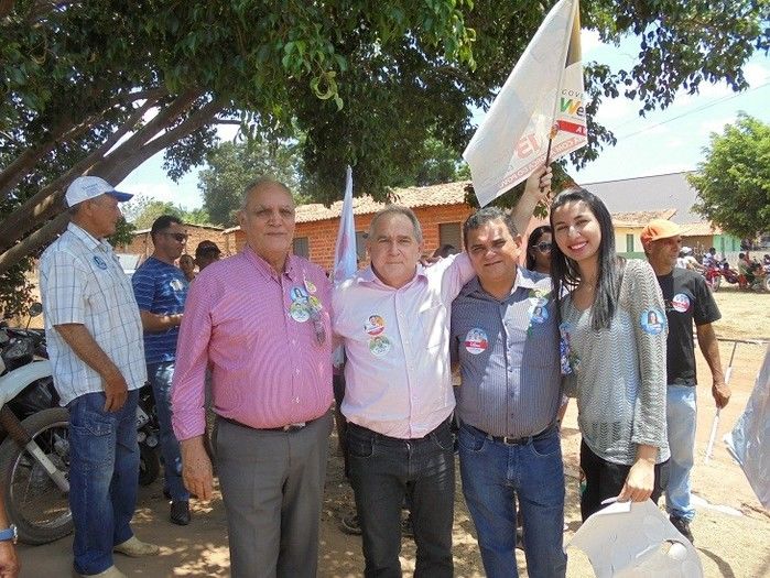 Candidato a governador Wellington Dias visita São Pedro do Piauí - Imagem 4