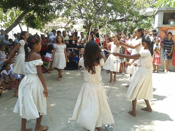 3ª Edição do projeto:  “Um poema em cada árvore“ - Imagem 20