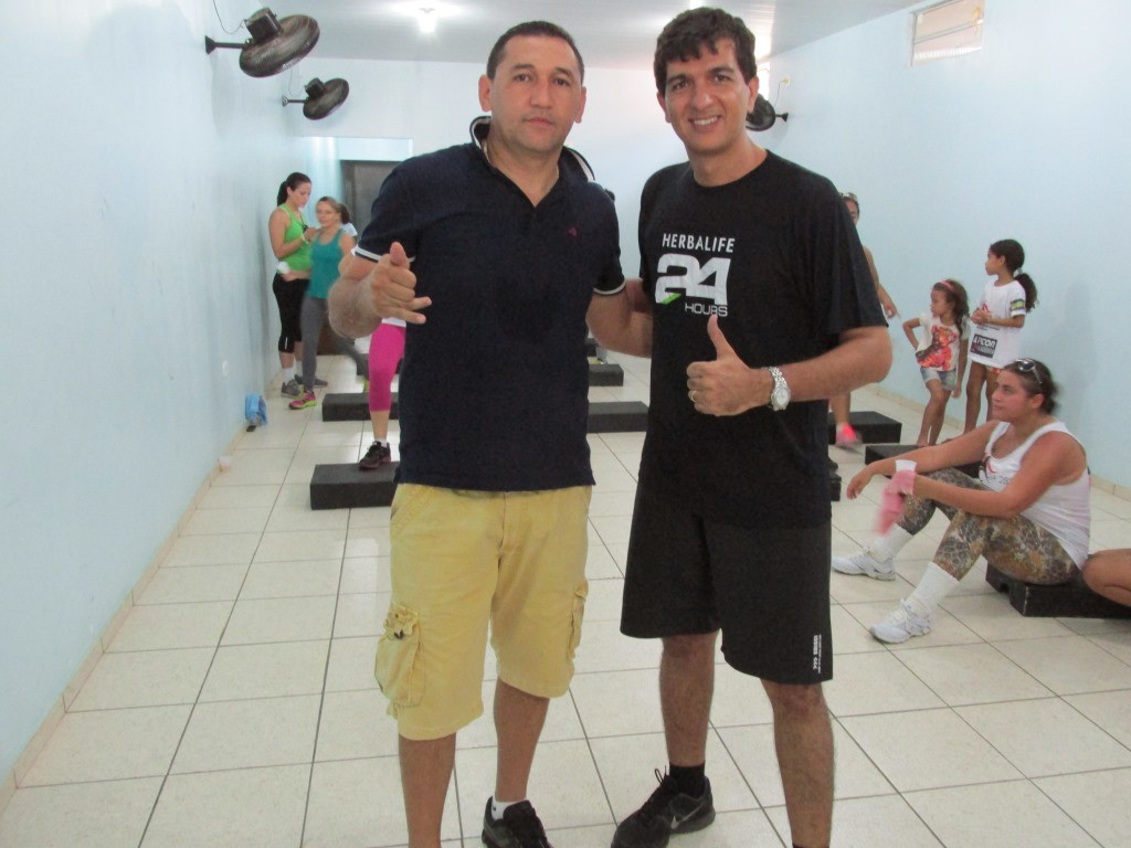 AYRTON ACADEMIA Faz sua Primeira Caminhada em Água Branca 