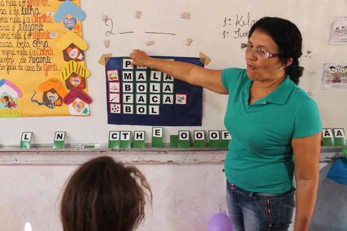 Escola Água Branca é contemplada com o projeto ”Alfaletrando com a Música” - Imagem 2