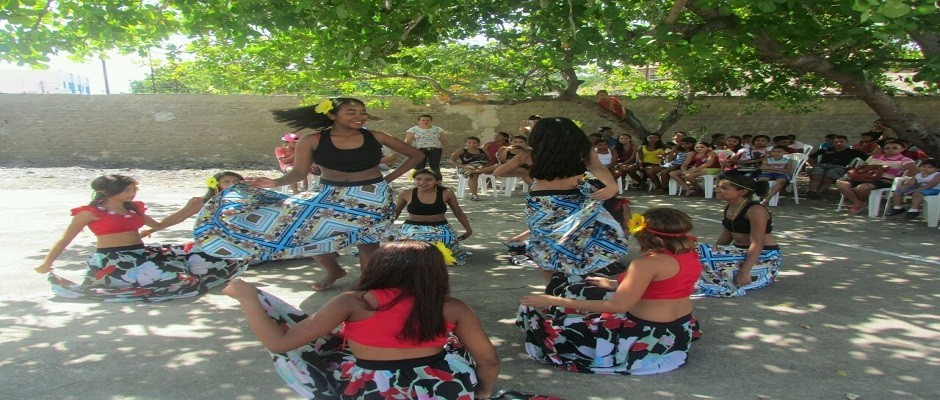 Colégio Matias Olímpio realiza semana Folclórica