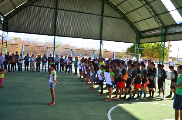 Prefeitura entrega mais de 1,5 milhões de reais em ações - Imagem 7