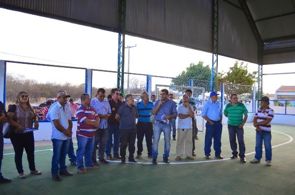 Prefeitura entrega mais de 1,5 milhões de reais em ações - Imagem 11