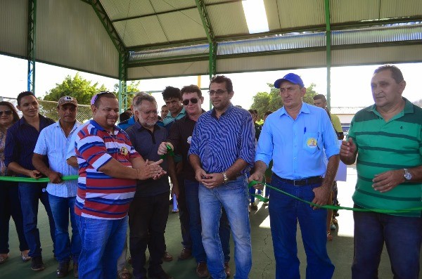 Prefeitura entrega mais de 1,5 milhões de reais em ações - Imagem 8