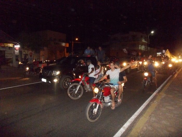 Prefeito Moisés Barbosa realizou grande carreata e recepciona os Deputados Wilson Brandão e Hugo Napoleão. - Imagem 23