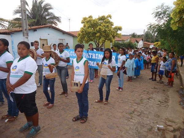 Alunos Realizaram Caminhada Cívica  - Imagem 8