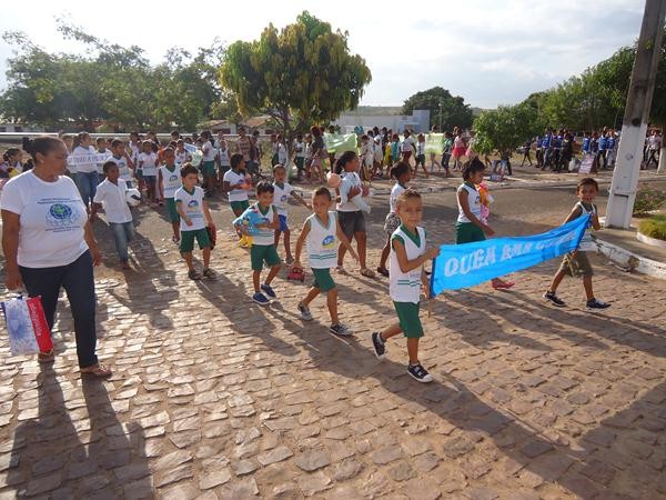 Alunos Realizaram Caminhada Cívica  - Imagem 29