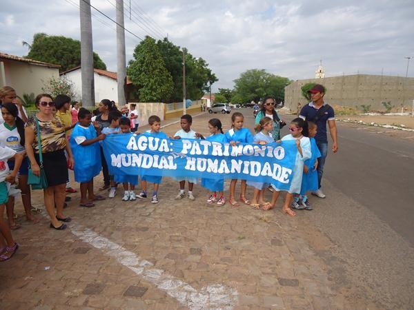 Alunos Realizaram Caminhada Cívica  - Imagem 99