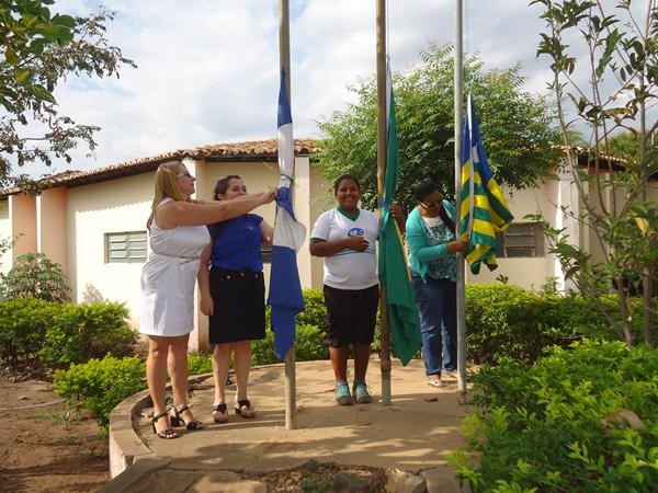 Alunos Realizaram Caminhada Cívica  - Imagem 92