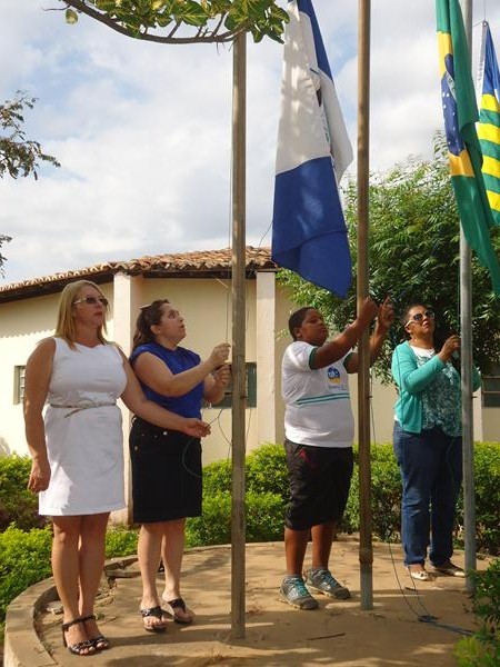 Alunos Realizaram Caminhada Cívica  - Imagem 94