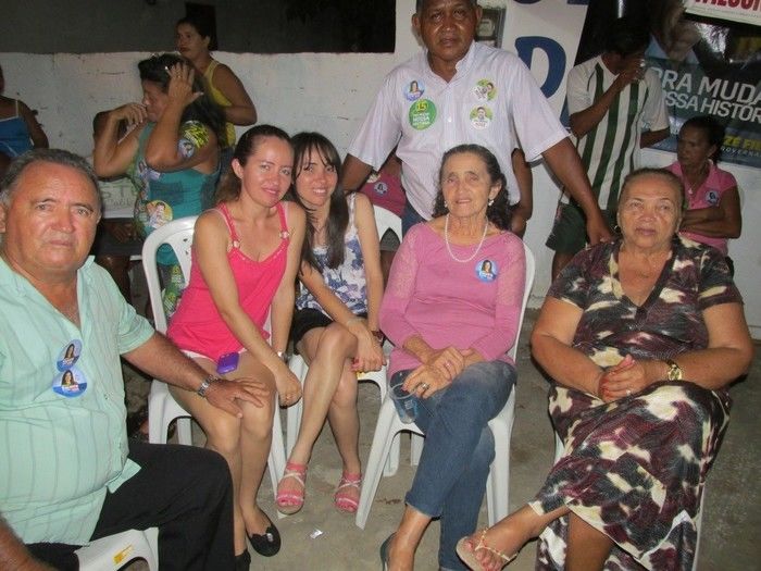 Prefeito: Walter Alencar Faz inauguração de Comité do 15 do Candidato a Governador ZÉ FILHO em Agricolândia.  - Imagem 12