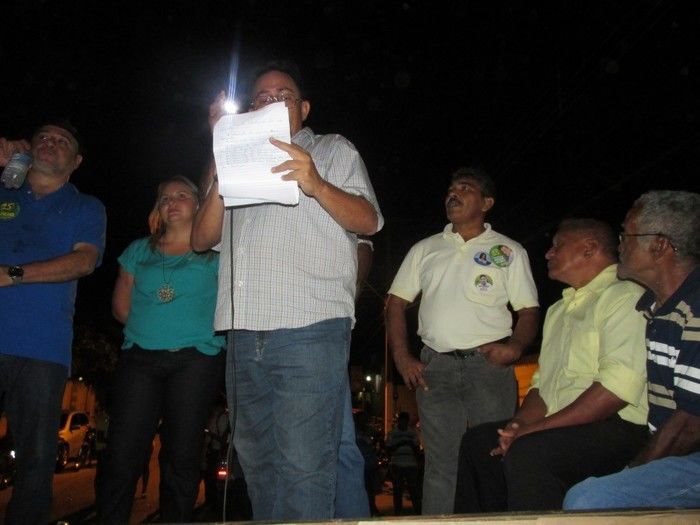Prefeito: Walter Alencar Faz inauguração de Comité do 15 do Candidato a Governador ZÉ FILHO em Agricolândia.  - Imagem 38
