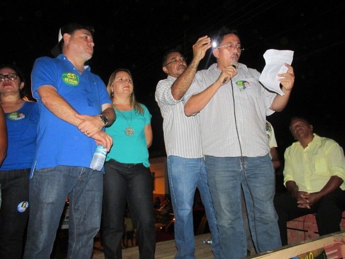 Prefeito: Walter Alencar Faz inauguração de Comité do 15 do Candidato a Governador ZÉ FILHO em Agricolândia.  - Imagem 37