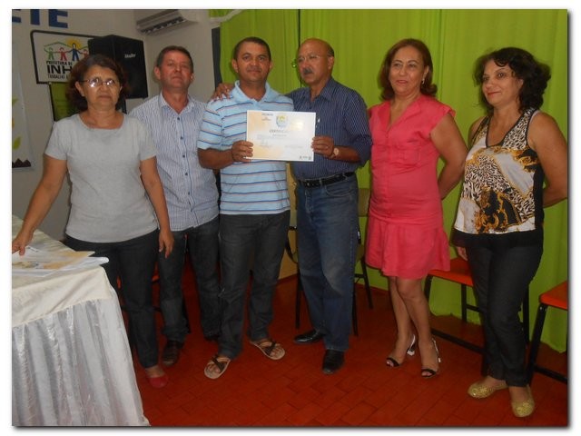 Pedreiros são diplomados em Inhuma, entrega de certificados - Imagem 30