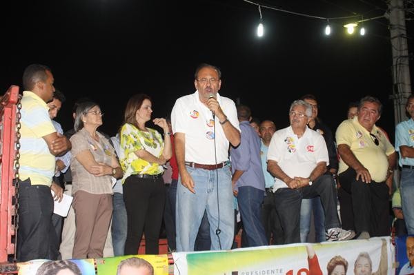 Coligação com a “Força do Povo” faz caminhada em Ipiranga do Piauí - Imagem 36