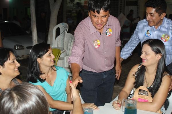 Coligação com a “Força do Povo” faz caminhada em Ipiranga do Piauí - Imagem 32