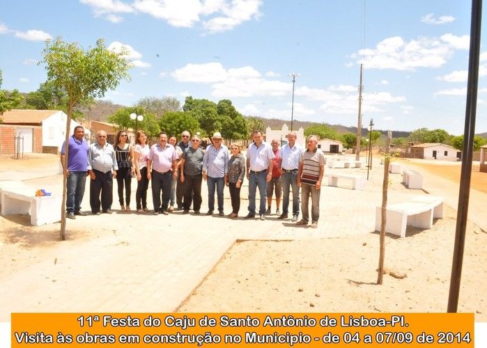 Prefeito e comitiva visitam obras pela cidade - Imagem 15