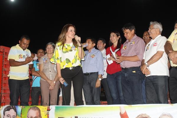 Coligação com a “Força do Povo” faz caminhada em Ipiranga do Piauí - Imagem 47