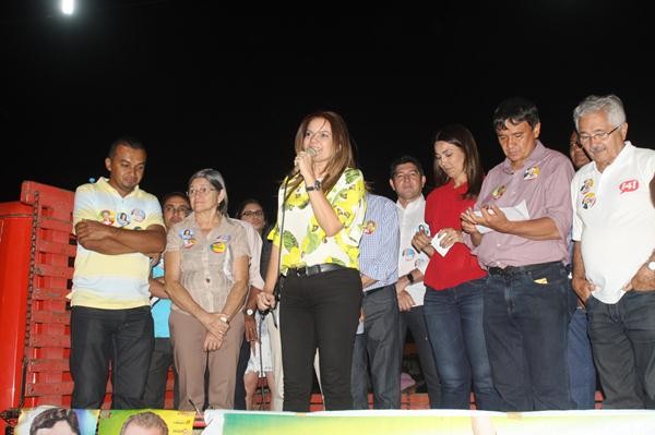 Coligação com a “Força do Povo” faz caminhada em Ipiranga do Piauí - Imagem 49
