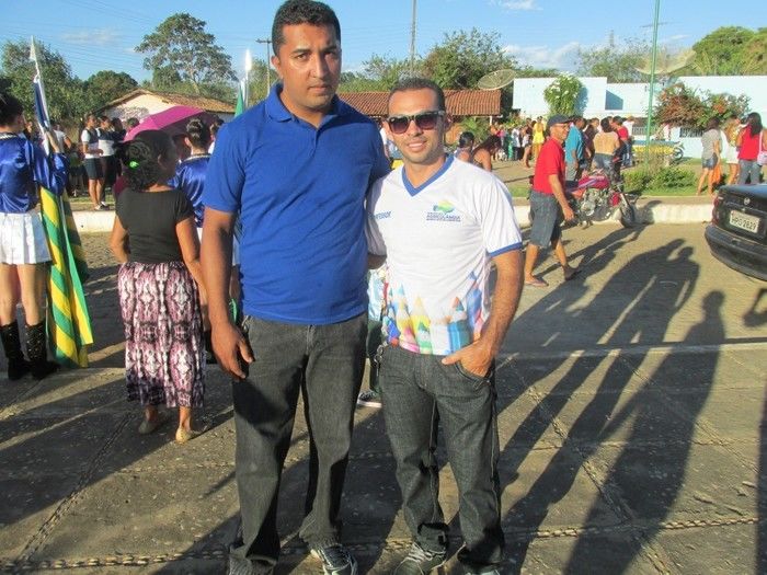 Rede de Ensino Estadual e Municipal leva 1.326 Alunos para desfilar no 7 de Setembro em Agricolândia - Imagem 27