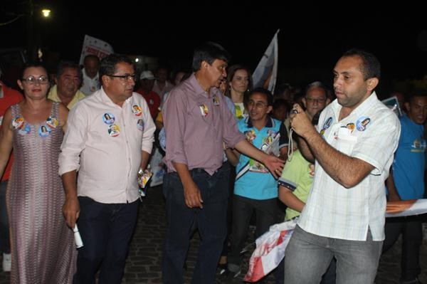 Coligação com a “Força do Povo” faz caminhada em Ipiranga do Piauí - Imagem 13