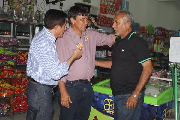 Coligação com a “Força do Povo” faz caminhada em Ipiranga do Piauí - Imagem 29