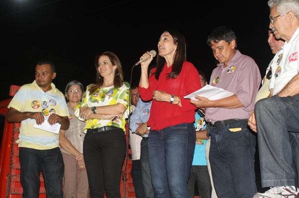 Coligação com a “Força do Povo” faz caminhada em Ipiranga do Piauí - Imagem 59