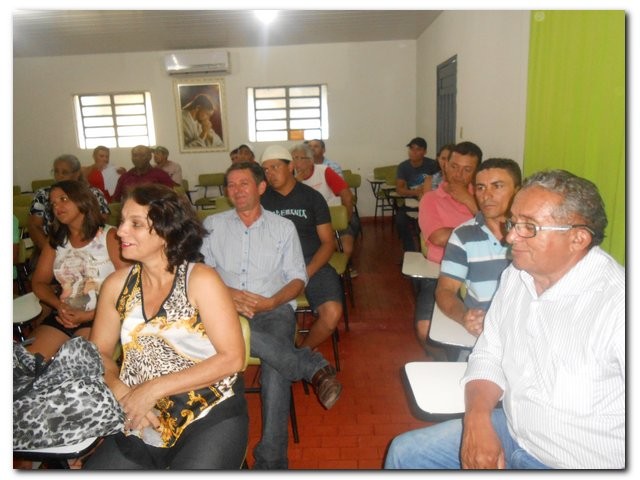 Pedreiros são diplomados em Inhuma, entrega de certificados - Imagem 10