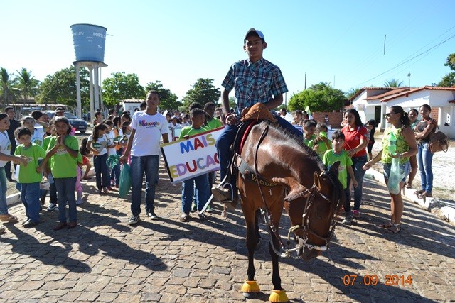 Desfile cívico do 7 de setembro realizado pela prefeitura de Boa Hora foi um sucesso - Imagem 8