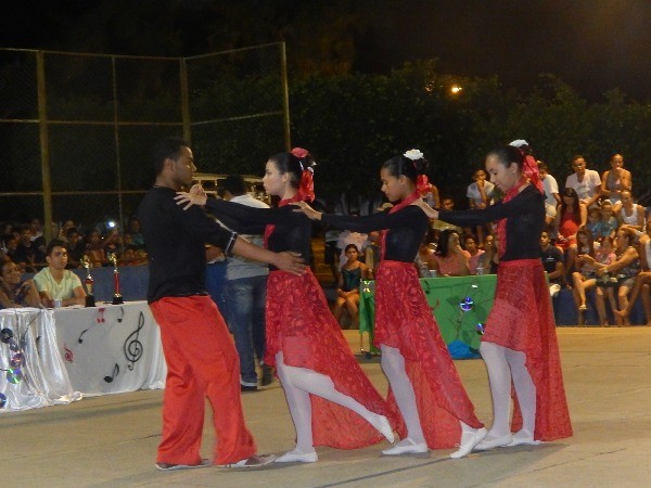 Escolinha de Balé Passo a Passo se apresentou em Agricolândia - Imagem 10