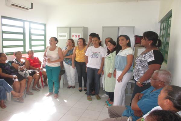 Equipe da Saúde realiza reunião com hipertensos e diabéticos - Imagem 9
