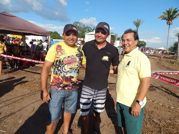 Autoridades marcam presença no 3º Angico Moto Show - Imagem 3