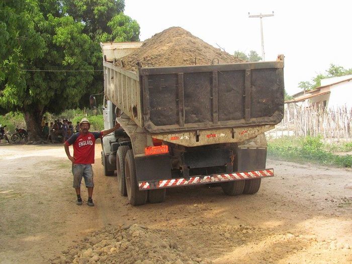 Prefeito Edílson Capote acompanha obras no interior do município - Imagem 8