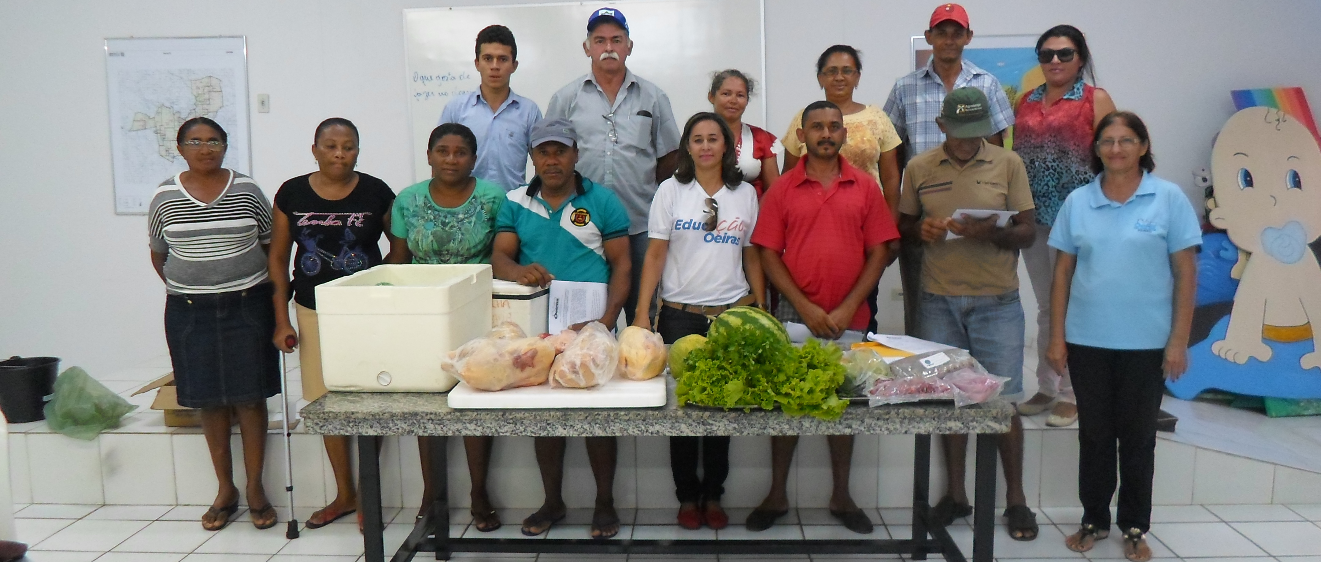 Agricultores participam de seleção para fornecer produtos para merenda escolar de Oeiras  