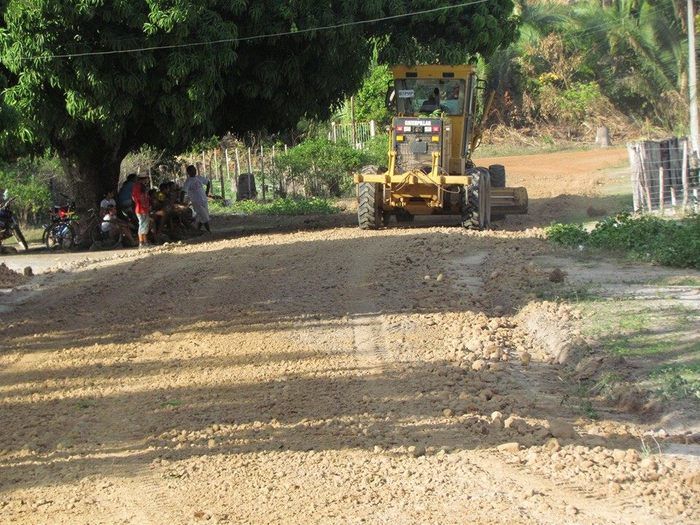Prefeito Edílson Capote acompanha obras no interior do município - Imagem 4
