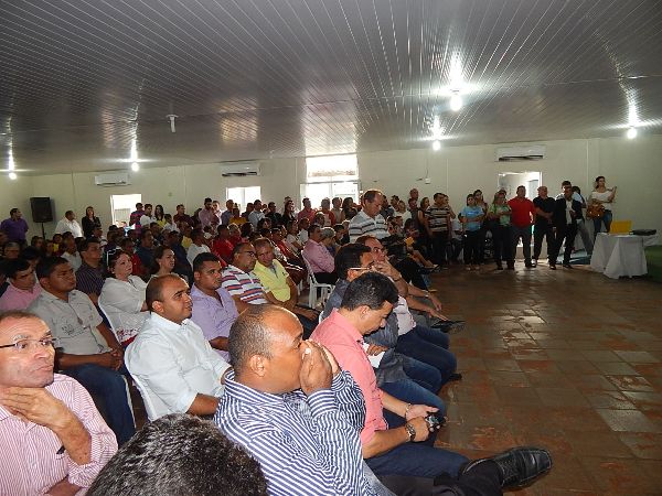 Hélio Rodrigues é empossado como novo presidente da AMPAR - Imagem 6