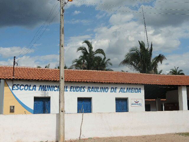 Secretário Claudio Cesar visita reformas de escolas no interior do município - Imagem 4