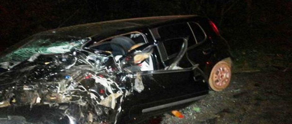 Acidente envolvendo dois veículos mata uma pessoa na BR-343