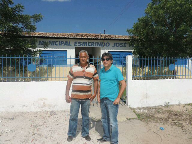 Secretário Claudio Cesar visita reformas de escolas no interior do município - Imagem 7