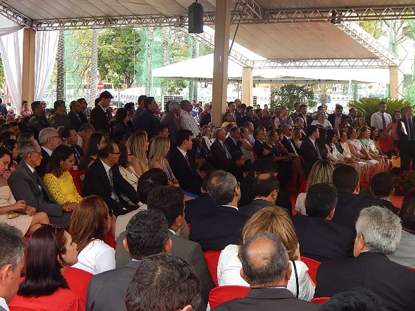 Prefeito de Lagoinha prestigia a posse do Governador Wellington Dias - Imagem 7