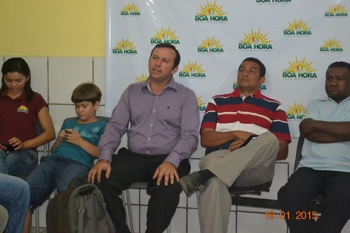 Igreja O Brasil Para Cristo juntamente com outras igrejas evangélicas e em parceria com a Prefeitura de Boa Hora realizam ação social no munic - Imagem 11