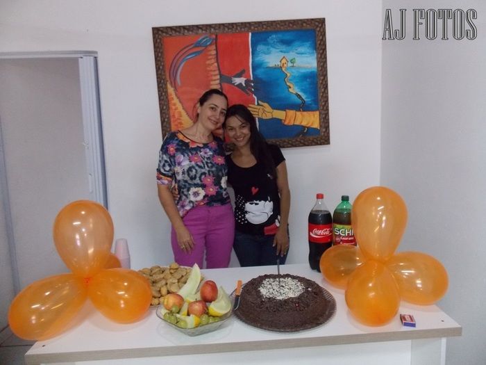 Surpresa para a jovem Claudia Duarte Auxiliar Administrativa da Semtas - Imagem 12