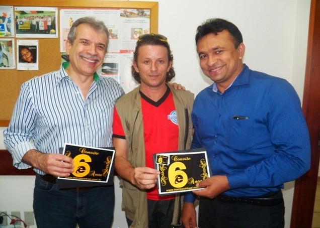 Francisco Sobrinho entrega convite dos 6 anos do portal Barras Virtual - Imagem 6