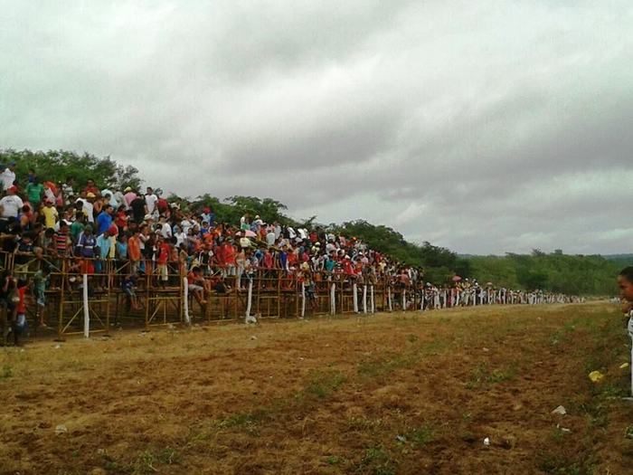 Raimundo Nonato à convite do Ex-Prefeito Dr. Valdir participa do festejo de São Sebastião em Uruçuí - Imagem 1
