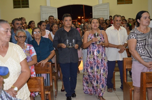 Católicos celebram a missa solene do santo padroeiro de Vera Mendes. - Imagem 21