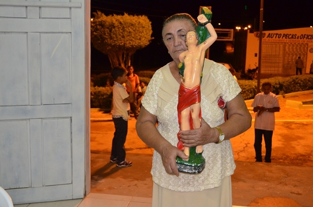 Católicos celebram a missa solene do santo padroeiro de Vera Mendes. - Imagem 4