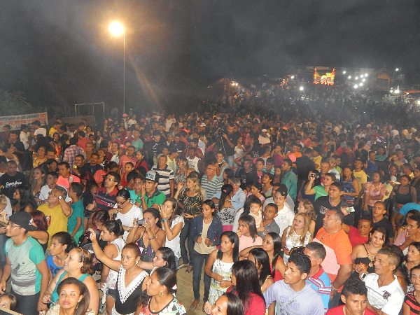 Meninos de Barão fizeram grande show em Lagoinha - Imagem 8