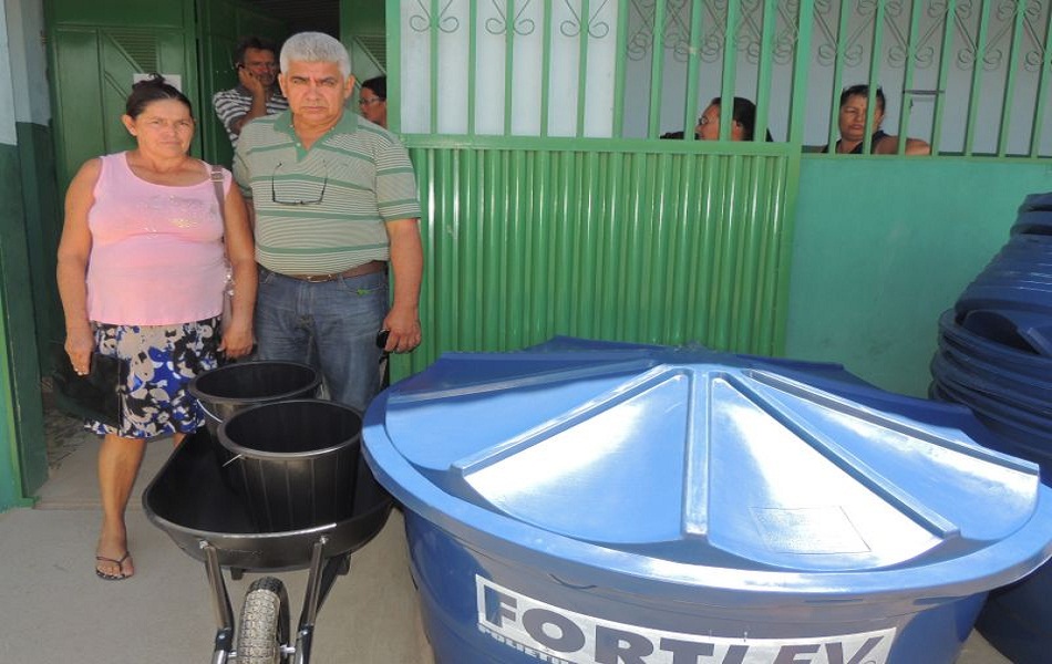 SEMAG e STTR entregam kits para trabalhadoras rurais