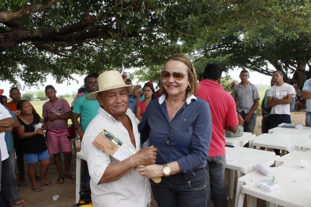 Prefeitura de Miguel Alves garante aração de 40 hectares de terras de vazanteiros - Imagem 19